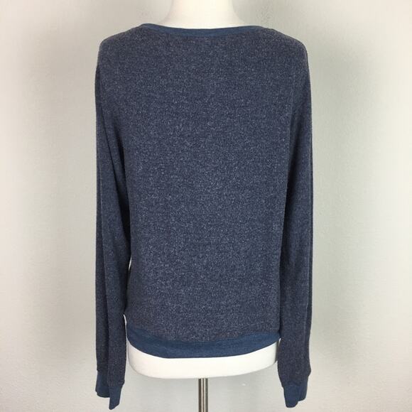 Wildfox Blue Gray Star Print Sweatshirt Small - Picture 7 of 8